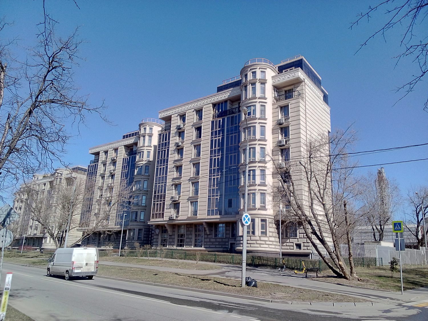 Продажа имущества, находящегося в собственности города Москвы, нежилое помещени…