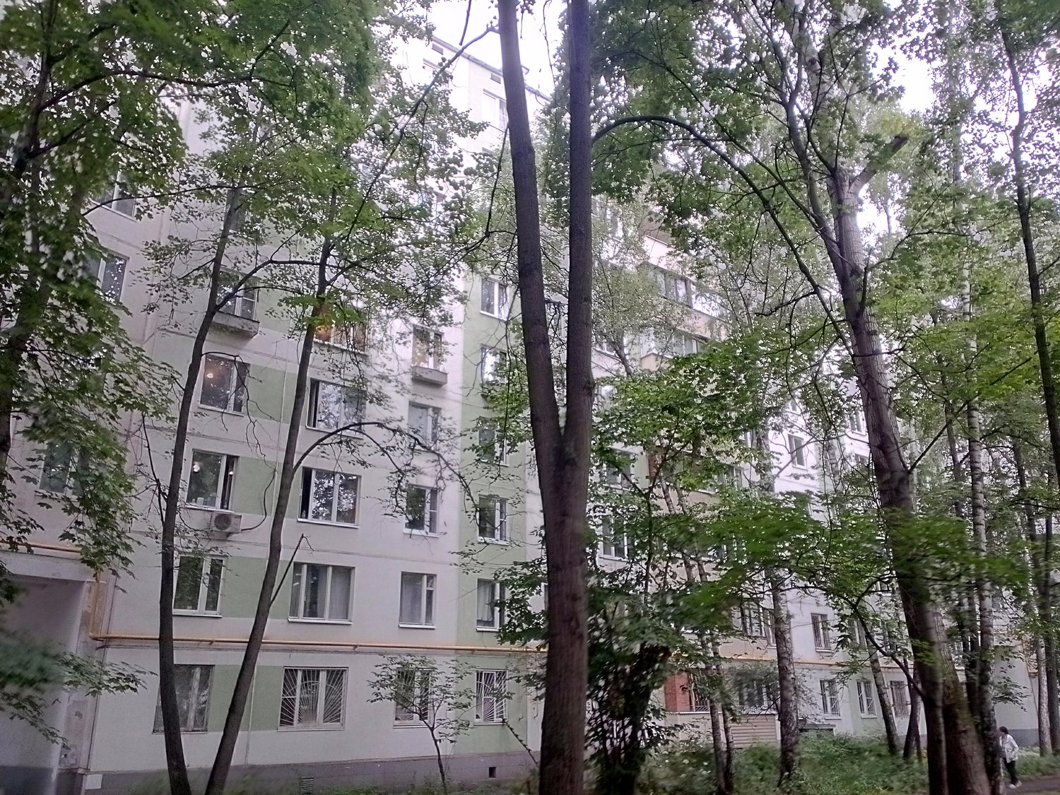 Продажа имущества, находящегося в собственности города Москвы, жилое помещение …