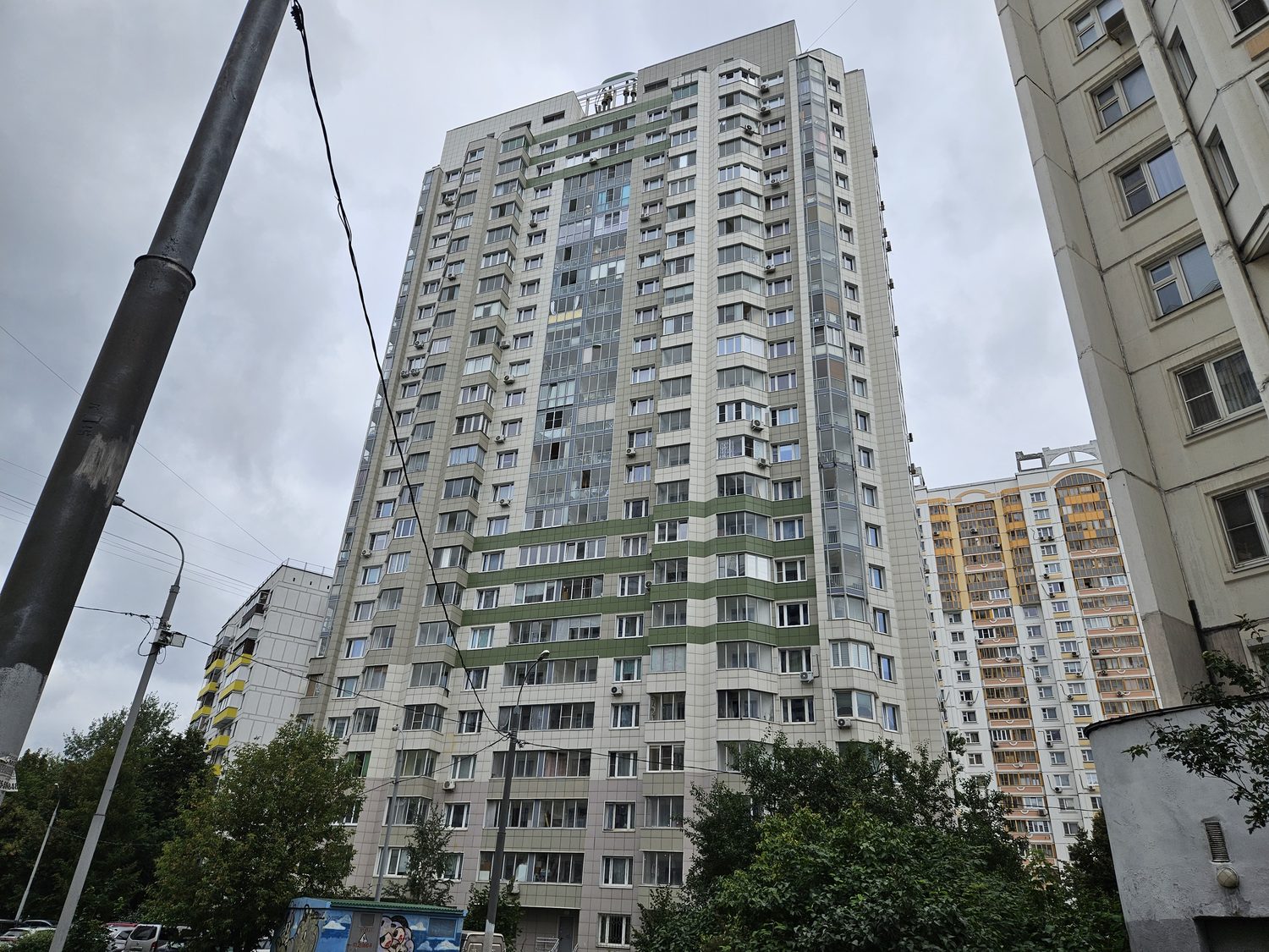 Продажа имущества, находящегося в собственности города Москвы, жилое помещение …