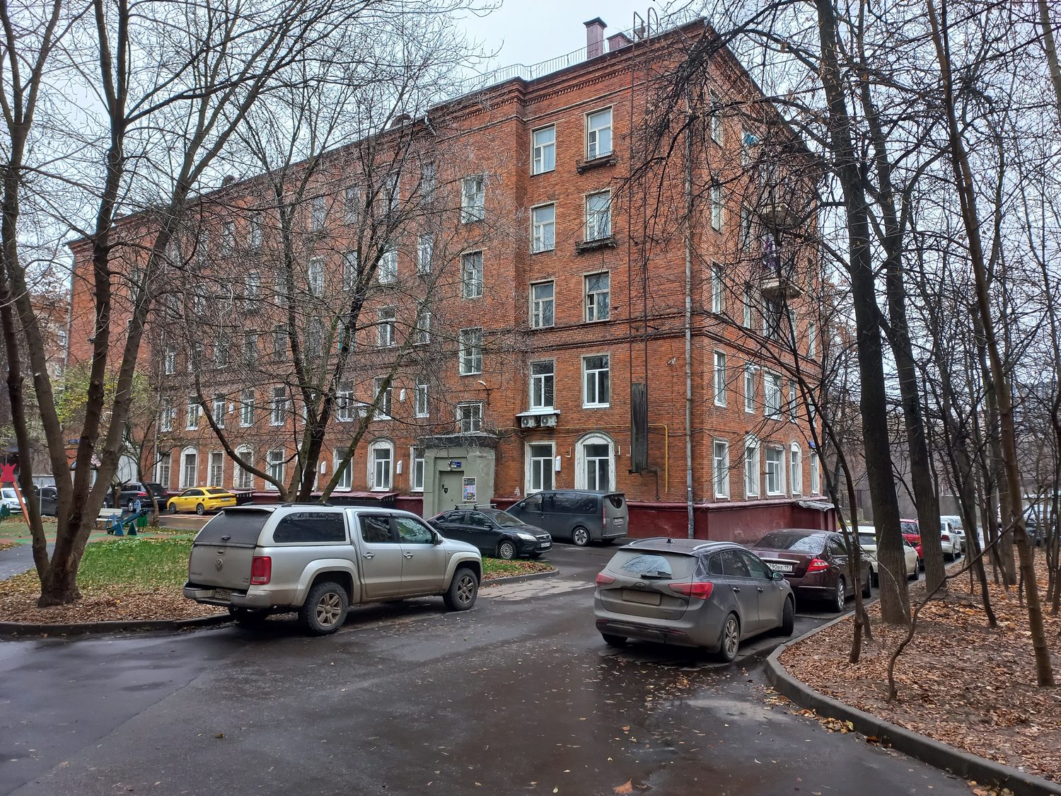 Продажа имущества, находящегося в собственности города Москвы, жилые помещения …