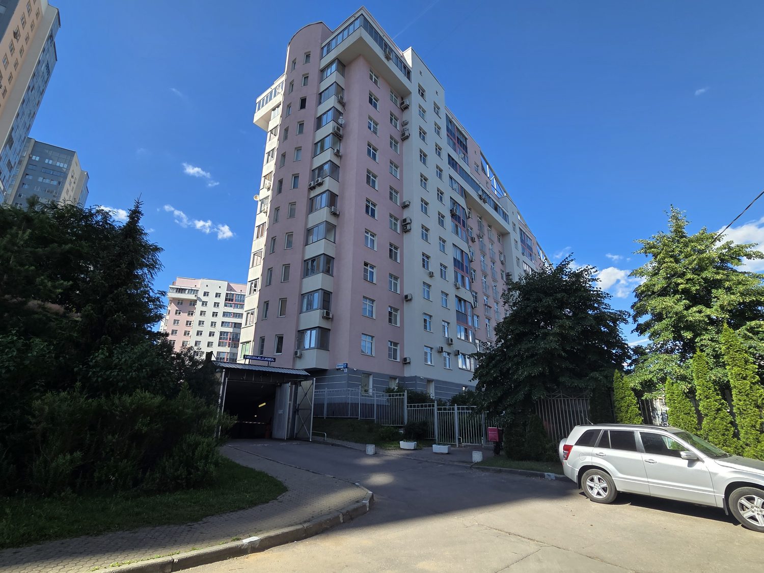 Продажа имущества, находящегося в собственности города Москвы, нежилое помещени…