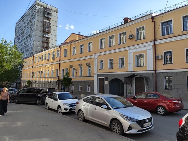 Нежилое помещение общей площадью 53,6 кв. м, расположенное в здании, являющемся…