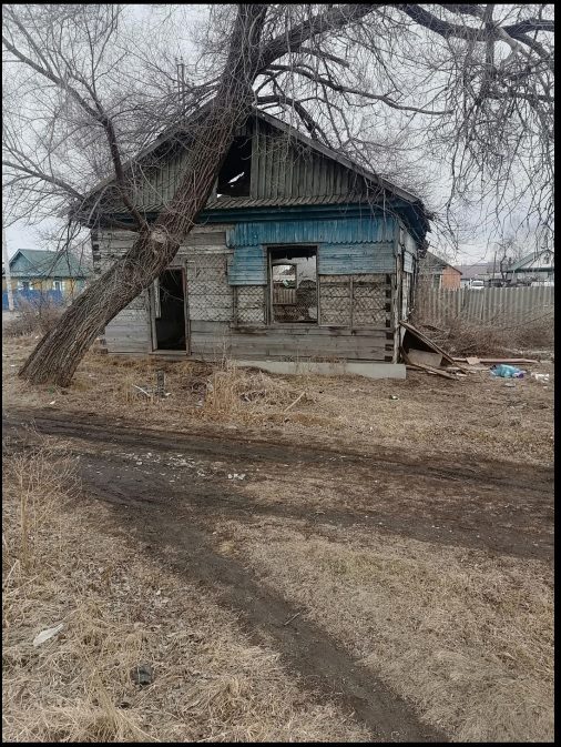 Аукцион по продаже земельного участки и нежилого здания площадью 68,7 кв. м по …