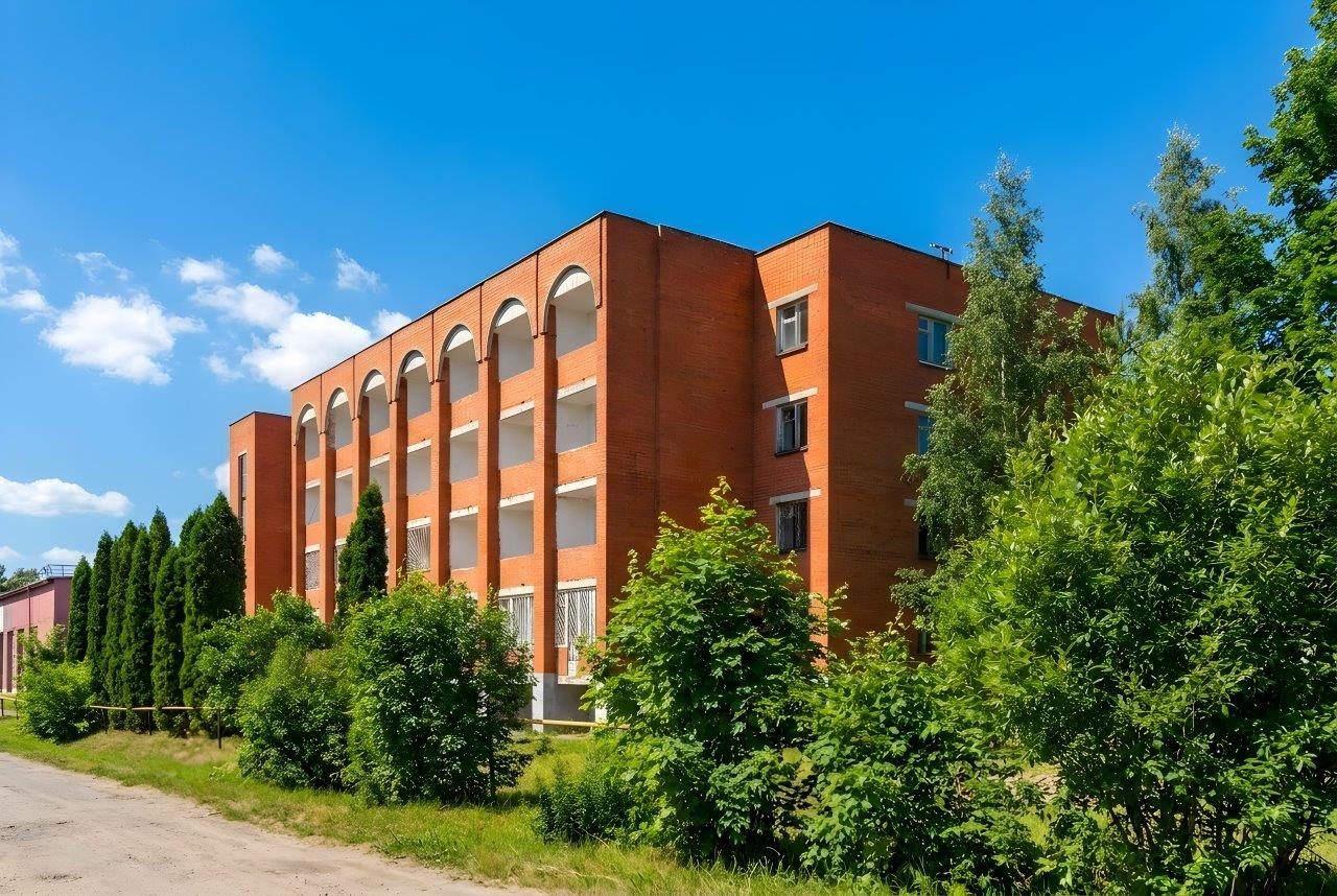 Имущество, находящееся в собственности Ярославской области, расположенное по ад…