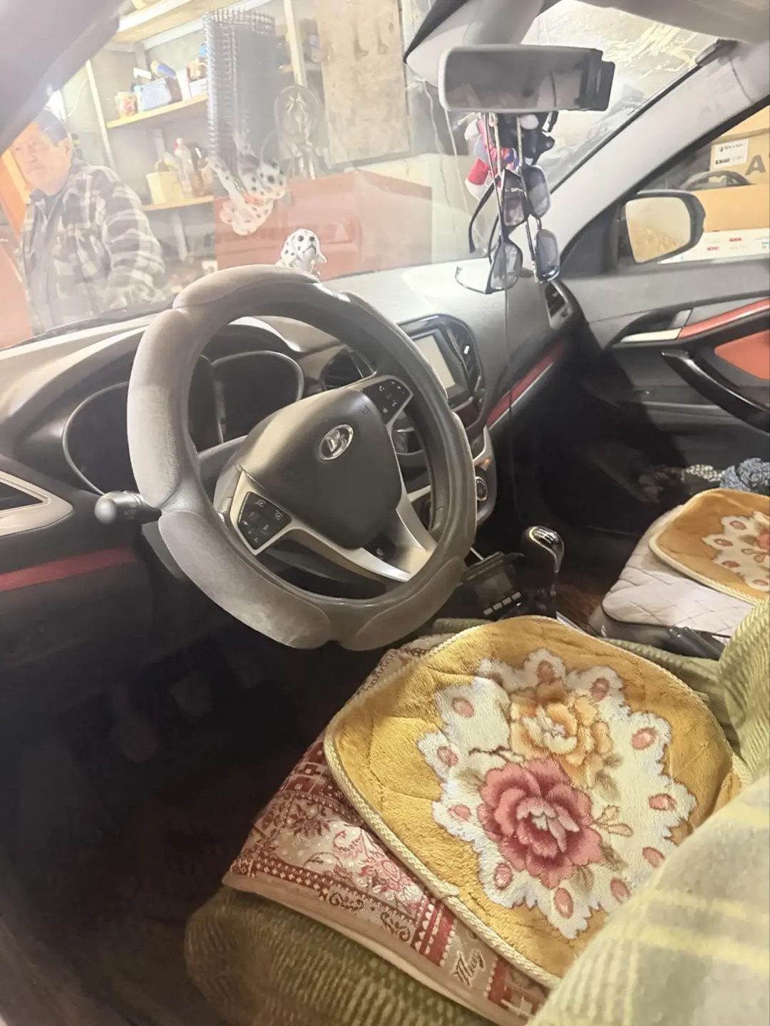 Легковой универсал; ЛАДА; GFK330 LADA VESTA; 2018 г.в., г/н Р903НН75, цвет белы…
