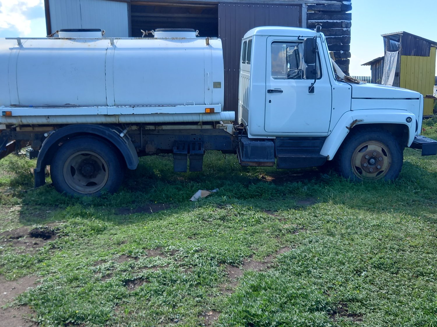 Специализированная автоцистерна, без марки, 4616-0000020-01, 2015 г.в., г/н М03…