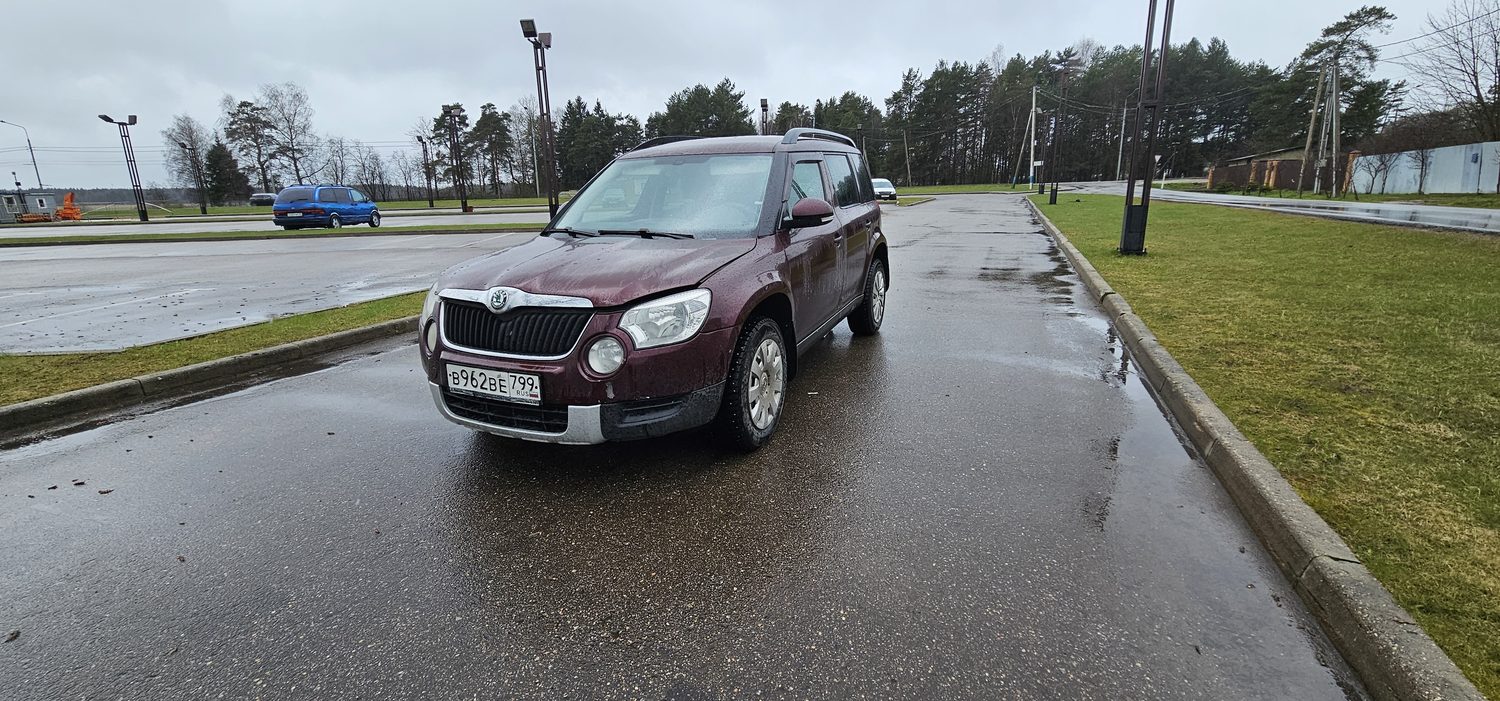 Продажа транспортного средства Легковой автомобиль SKODA YETI VIN XW8LB25L5CH70…