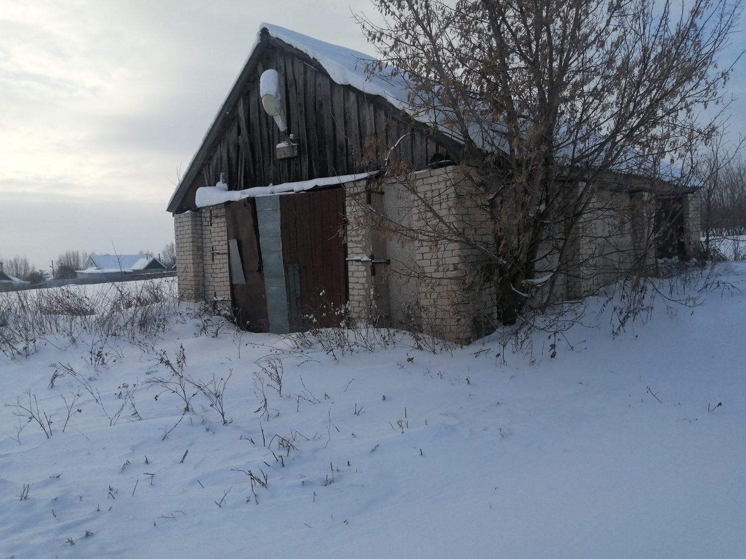 Нежилое здание, общей площадью 80,4 кв.м., кадастровый номер 52:45:0000000:2212…
