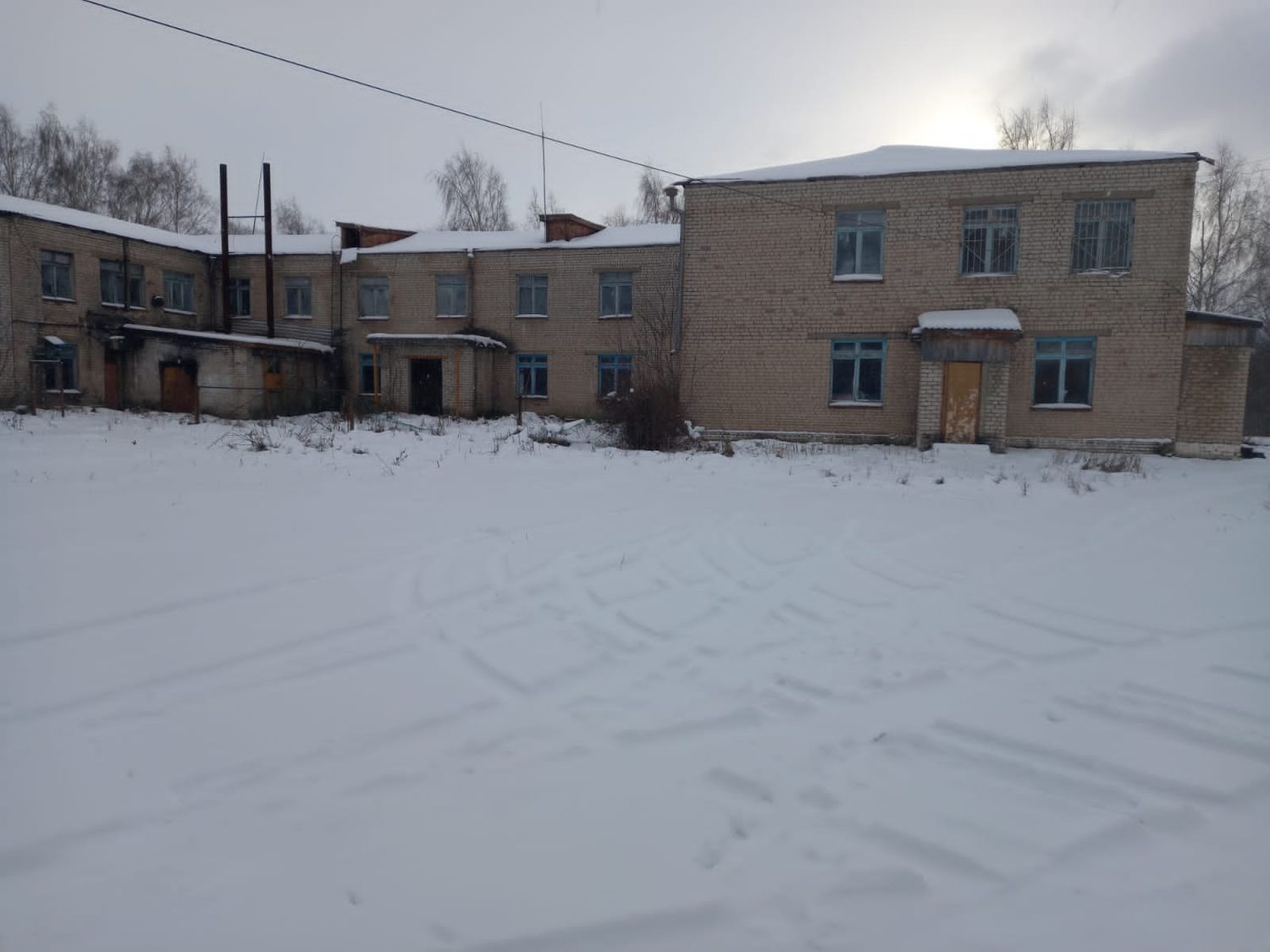 Нежилое здание, общей площадью 1932,1 кв.м., кадастровый номер 52:45:0031201:23…