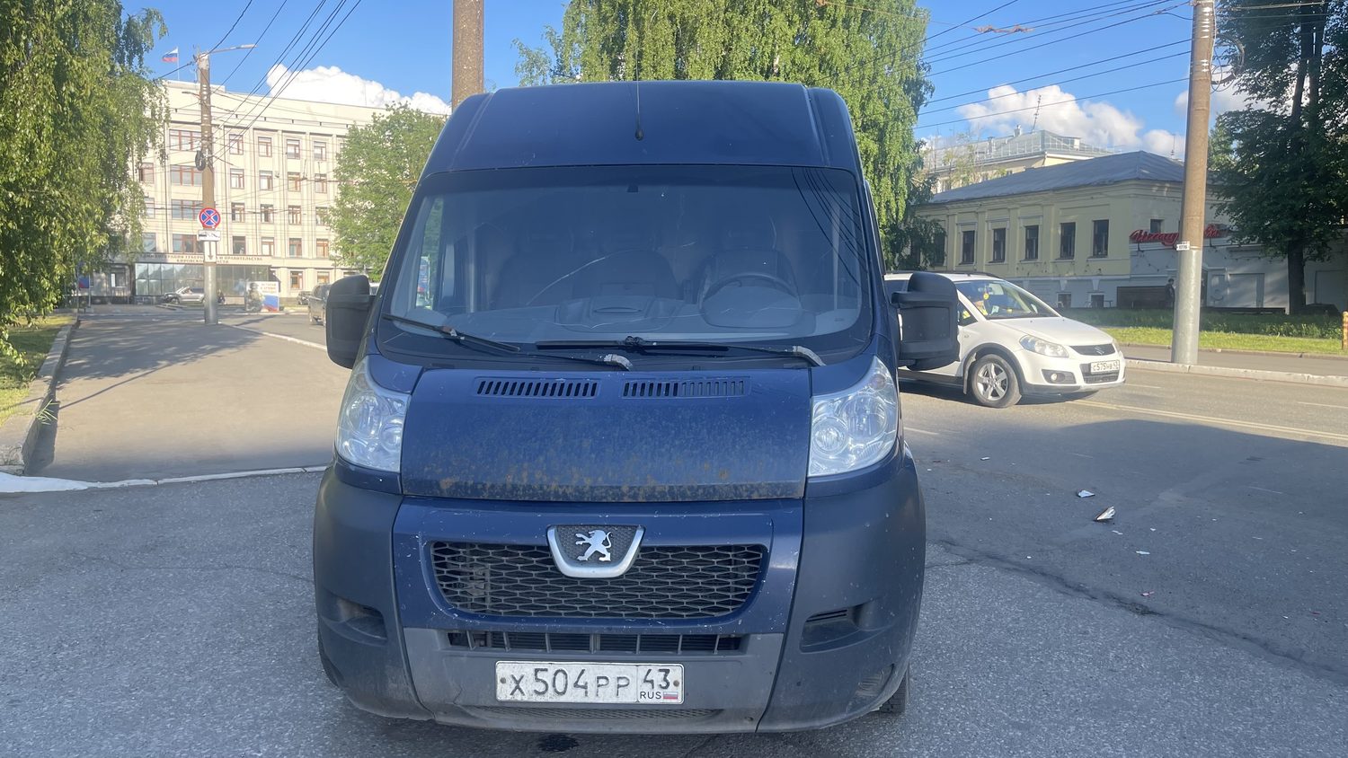 Грузовой автомобиль марки фургон PEUGEOT BOXER, 2010 г.в., г/н Х504РР43, цвет: …