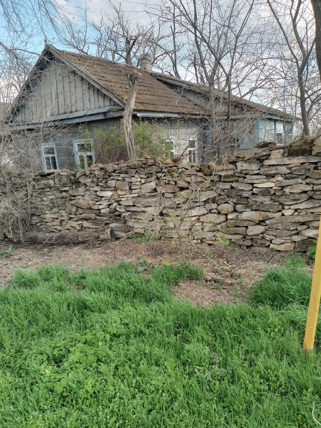 Здание, местоположение Ставропольский край, Александровский район, х. Харьковск…