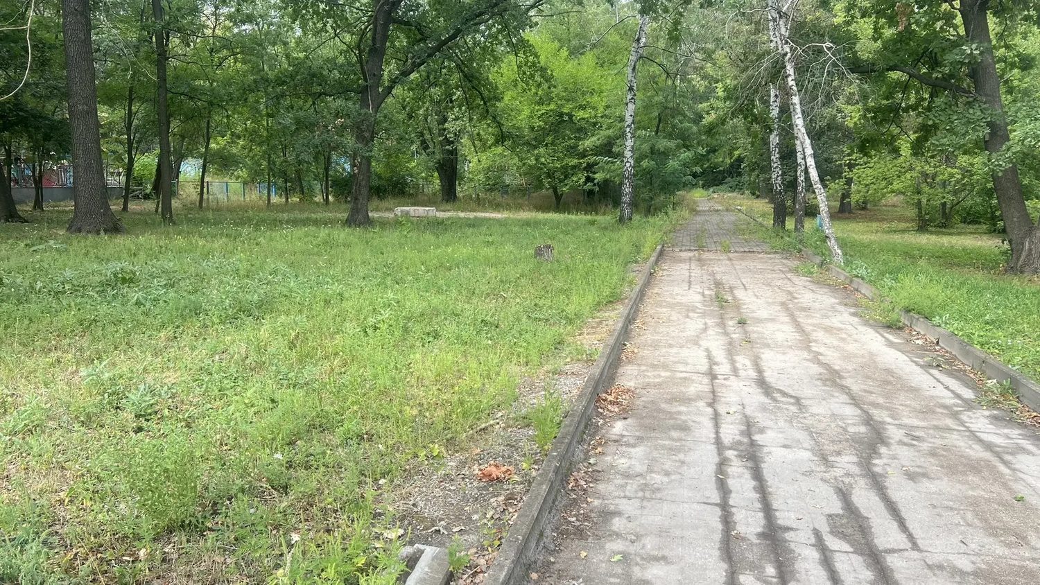 Место размещения нестационарного торгового объекта на земельном участке площадь…