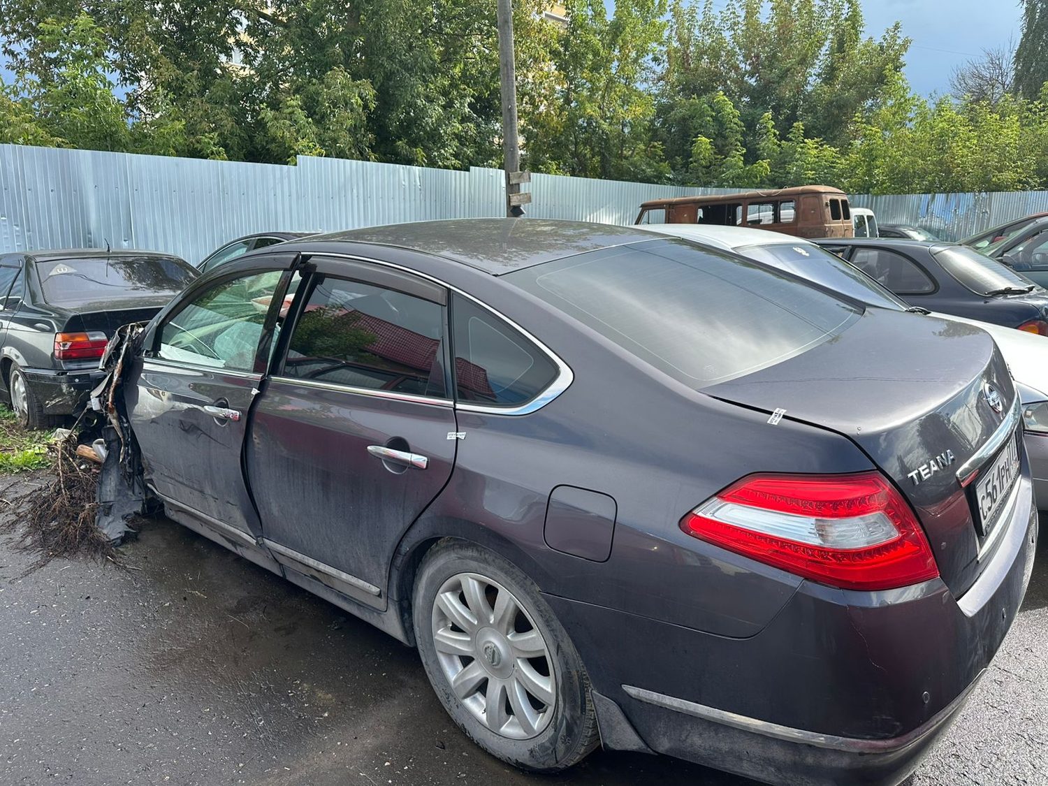 Автомобиль Nissan Teana, 2011 г.в., г/н С561РН777, VIN Z8NBBUJ32BS013141; автом…