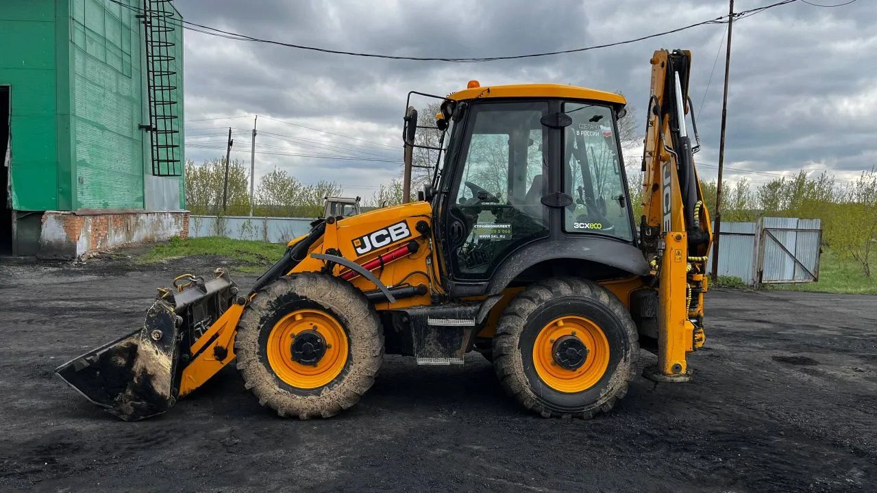 Экскаватор-погрузчик; Марка, модель, коммерческое наименование машины – JCB 3CX…