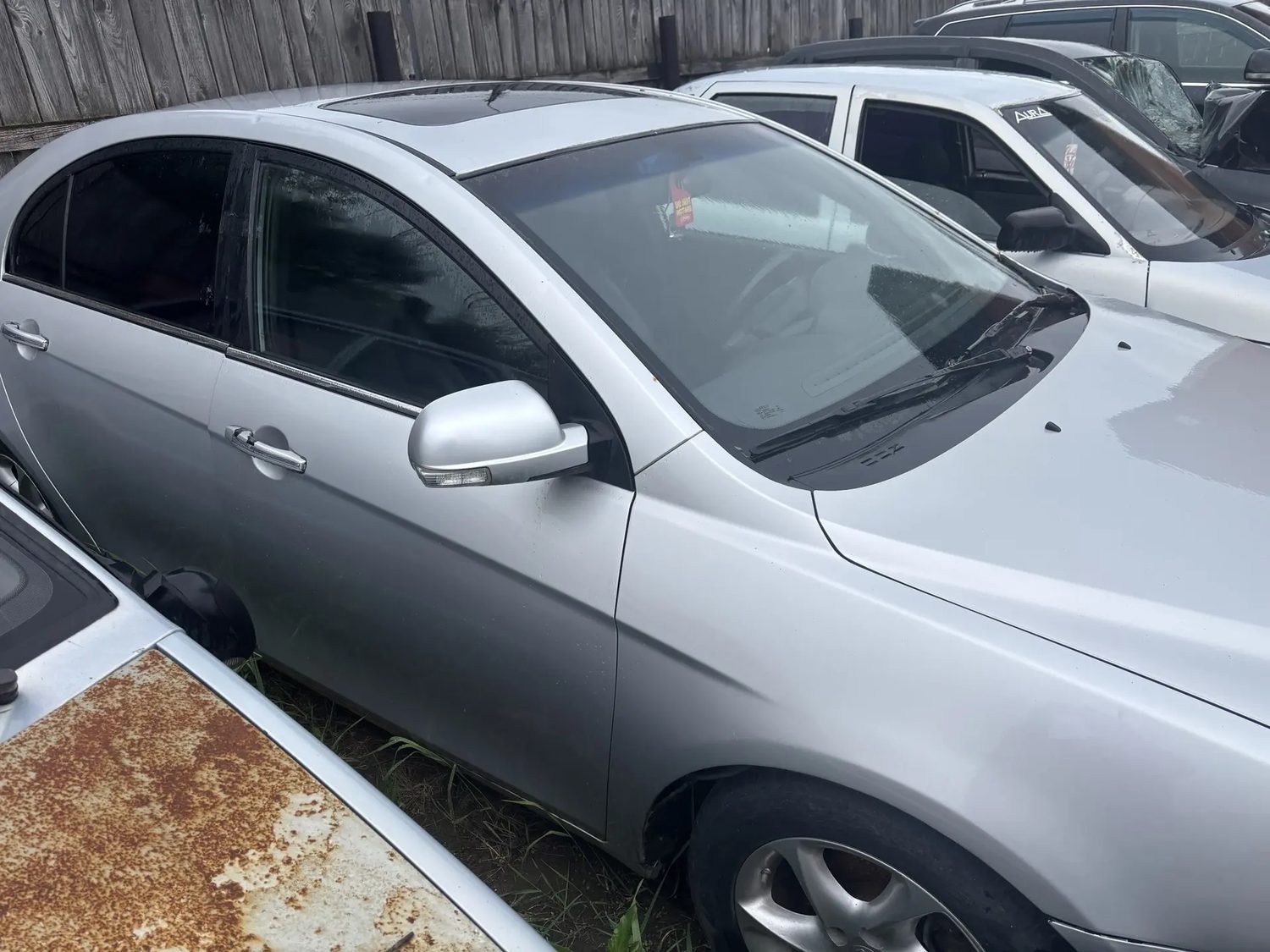 Единый лот.1.Автомобиль марки Geely Emgrand (FE-1) 2013 г.в., г.н. Е487ХС/12RUS…