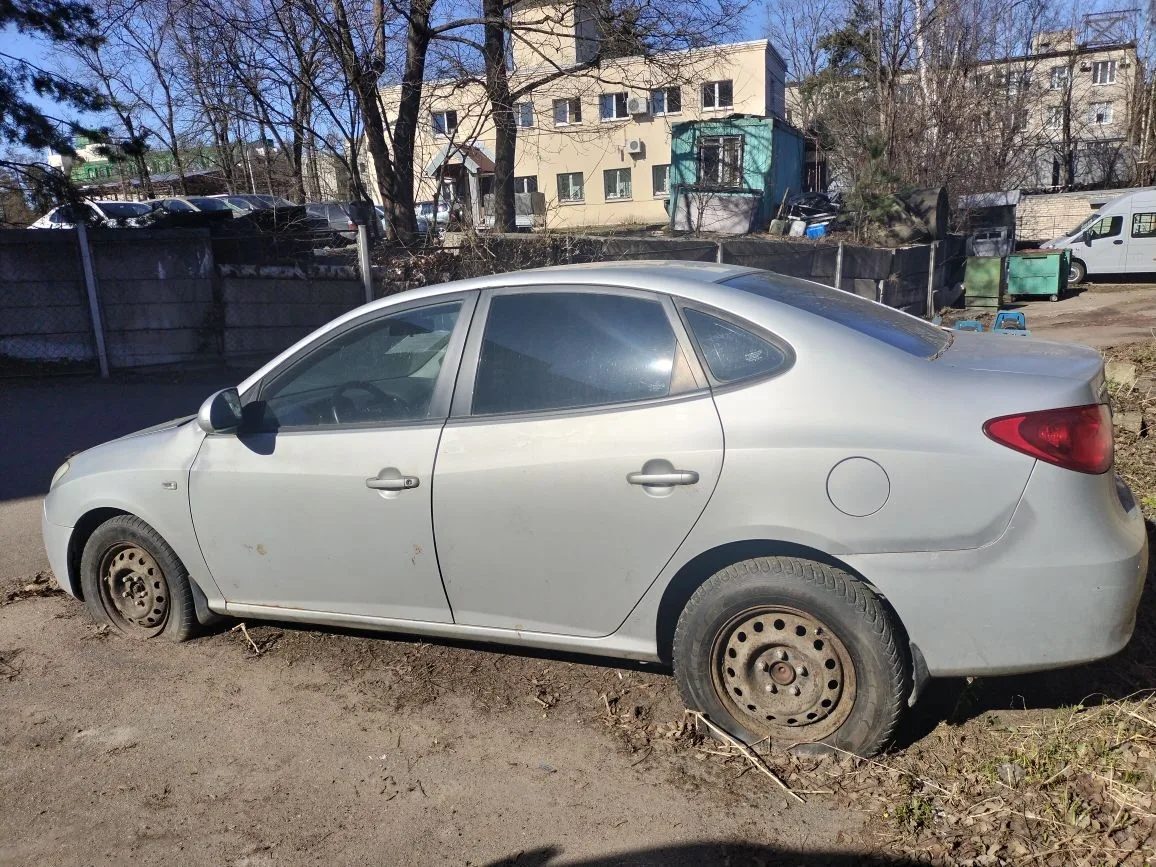 Высвобождаемое движимое военное имущество (автотранспортное средство)