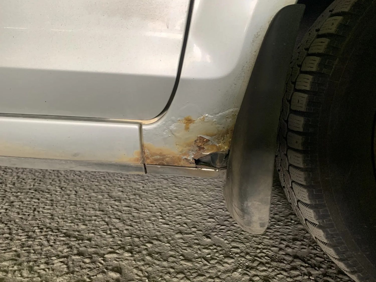 Высвобождаемое движимое военное имущество (автотранспортное средство)