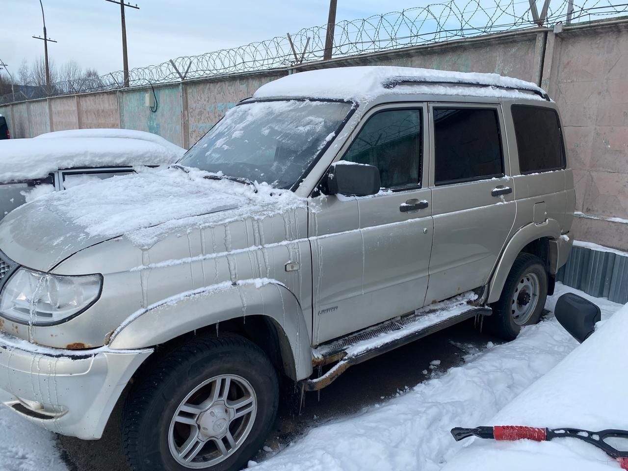 Высвобождаемое движимое военное имущество (автотранспортное средство)