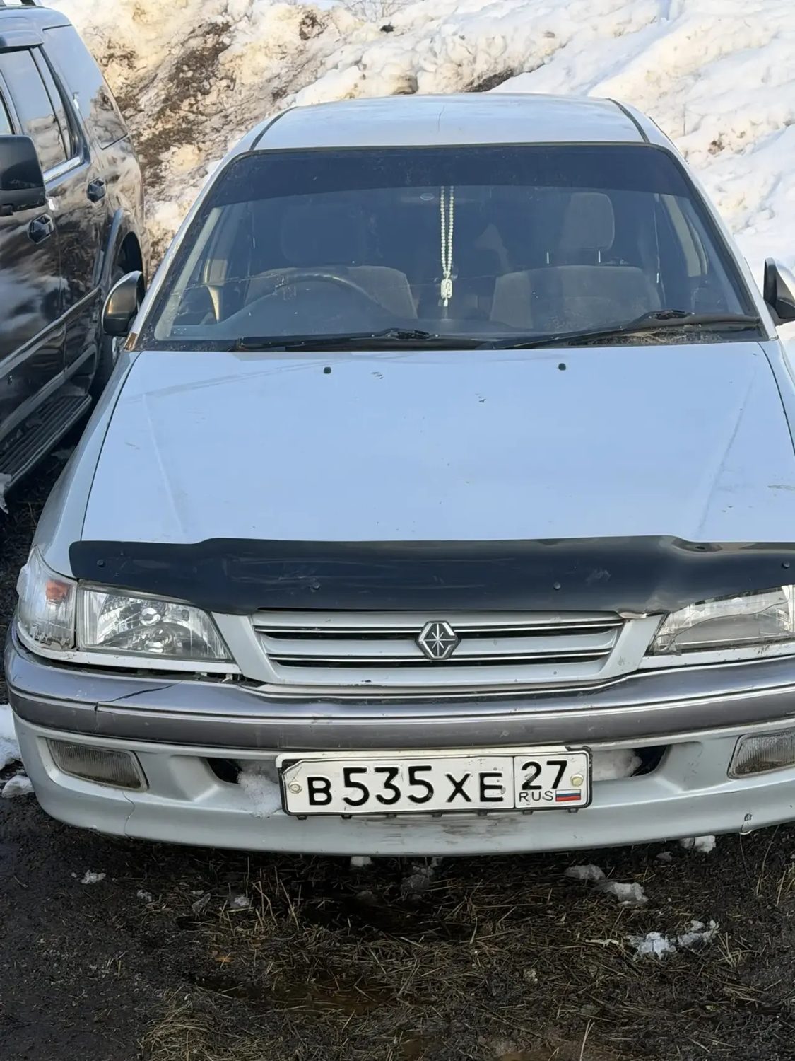 Автомобиль марки "Toyota Corona Premio" г/н В535ХЕ27 и связка ключей.По выписке…
