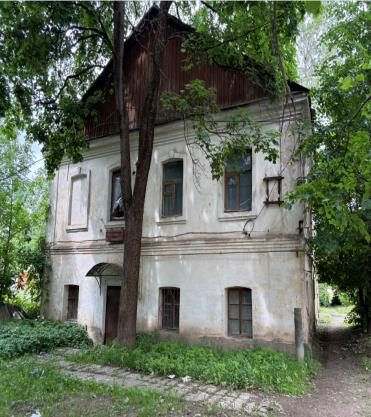 Нежилое здание, площадь 271,6 кв.м. с земельным участком, площадью 257 кв.м. Об…