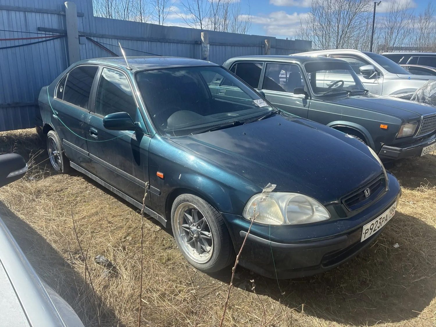 Автомобиль марки "HONDA CIVIC FERIO", г/н Р923РА, цвет зеленый, номер кузова ЕК…