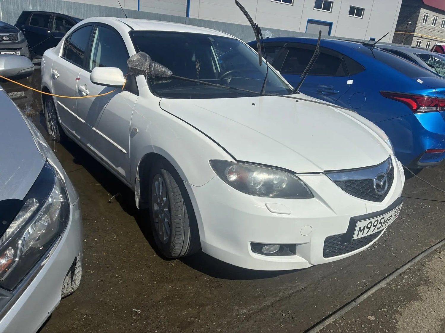 Автомобиль марки "MAZDA 3", г/н М995МР186, 2008 Г/В, белого цвета, VIN-JMZBK12F…