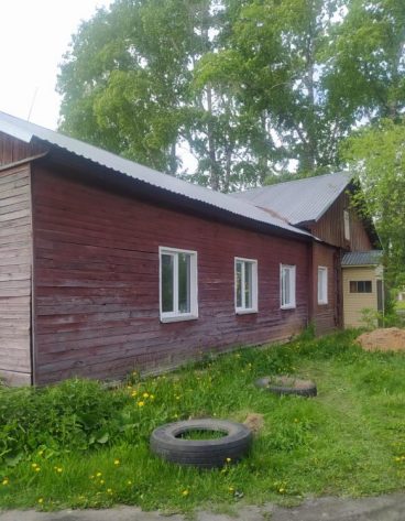 Здание административное, земельный участок