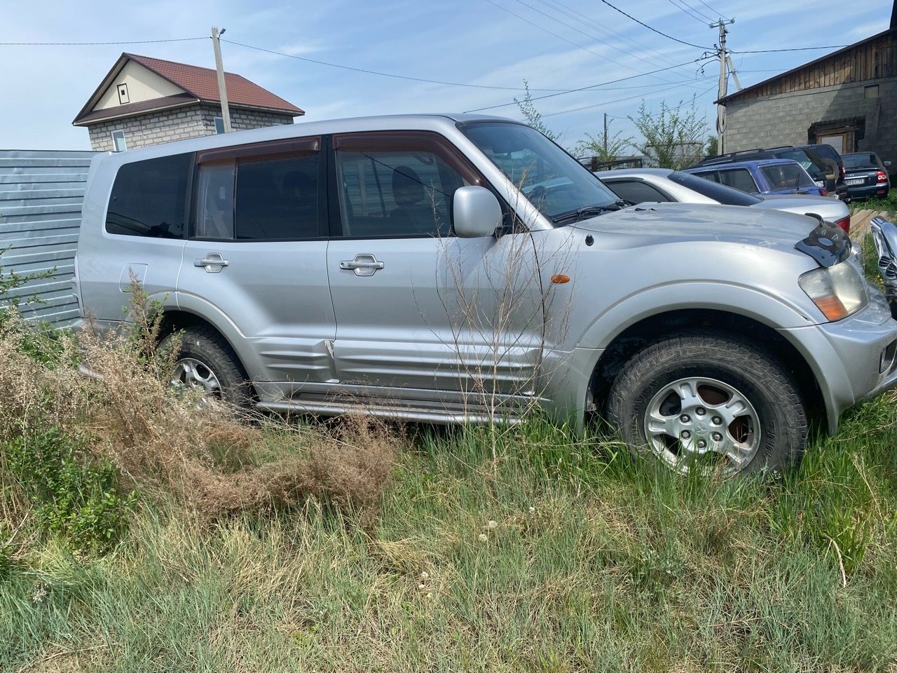 Лот №16 Легковой автомобиль Митсубиши Паджеро, 2001 г.в., VIN JMBLNV75W1J000384…