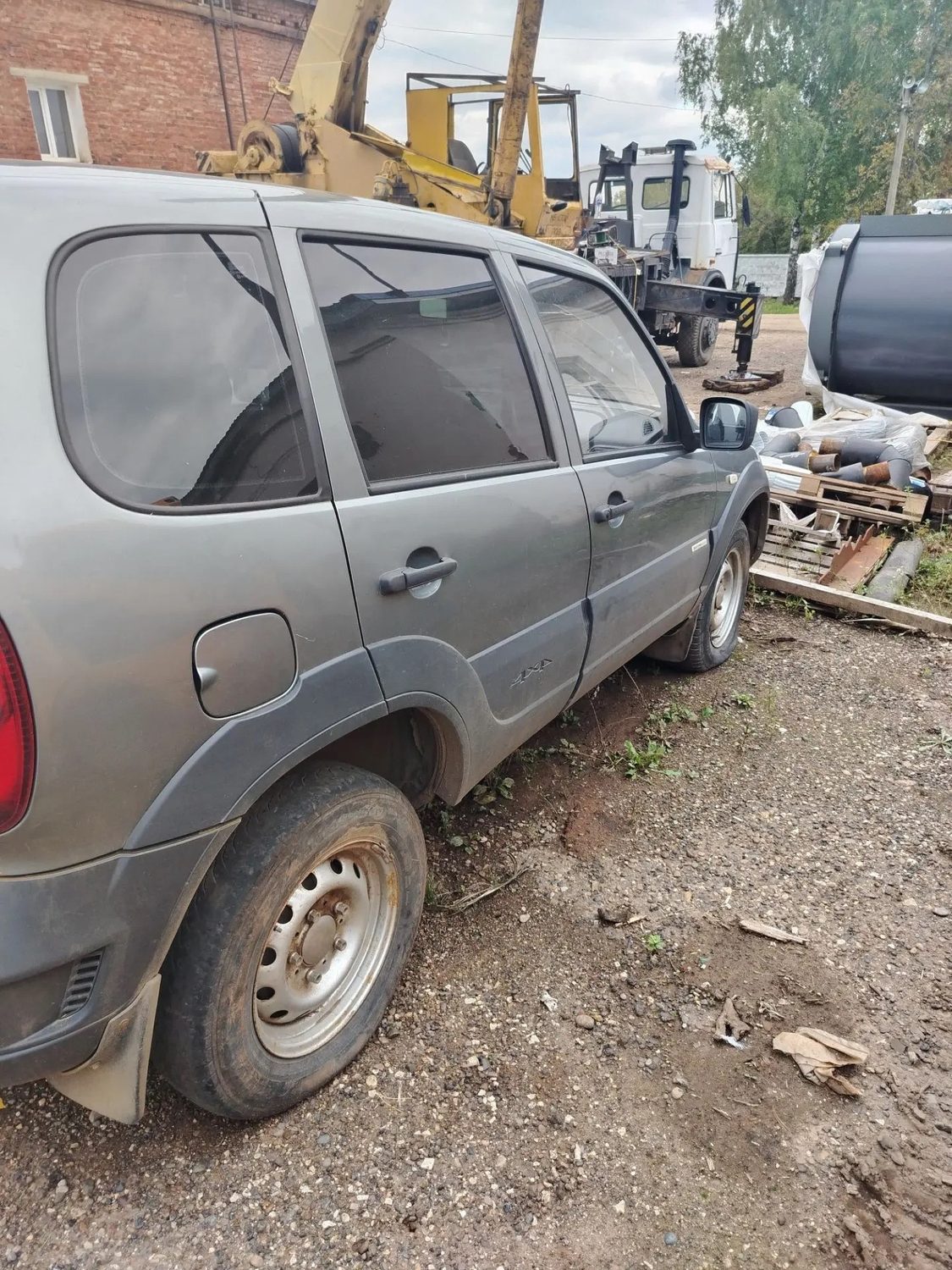 Автомобиль марки CHEVROLET NIVA, 212300-55, 2013 г.в., идентификационный номер …