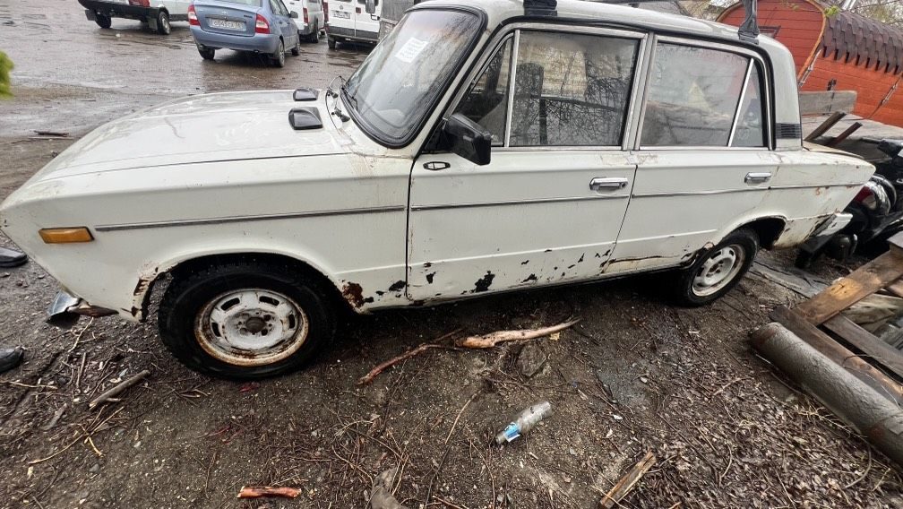 Единый лот - автобиль и прицеп (согласно списка)