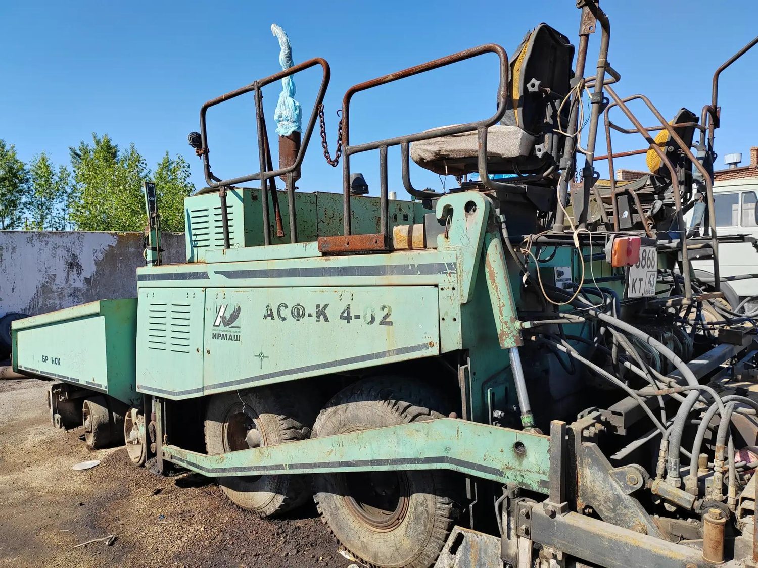 Асфальтоукладчик марки АСФ-К-4-02-01, 2008 г.в., г/н 6868КТ43, идентификационны…