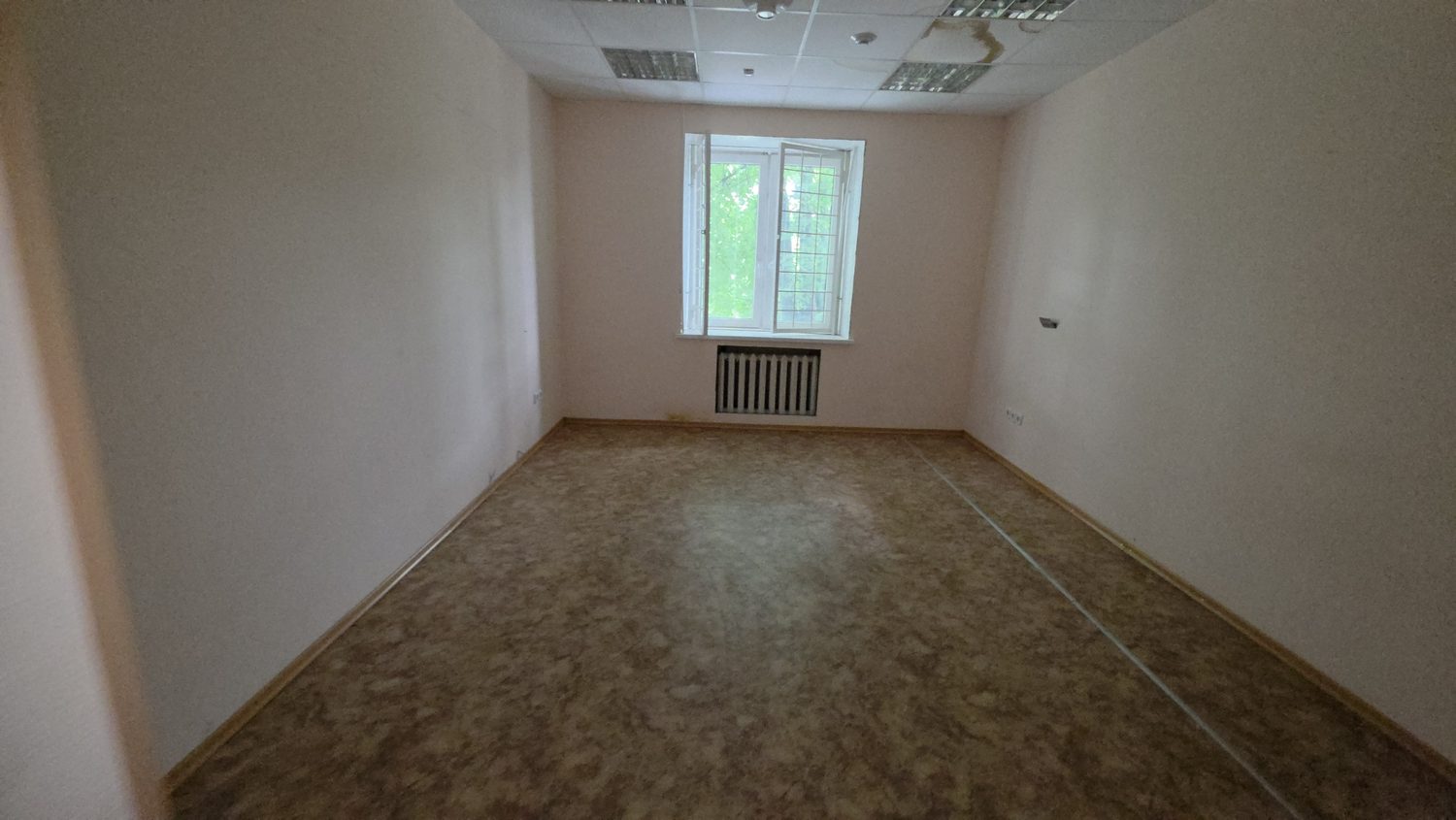 Аренда нежилого помещения 383,80 кв.м под любой вид деятельности, не запрещенны…