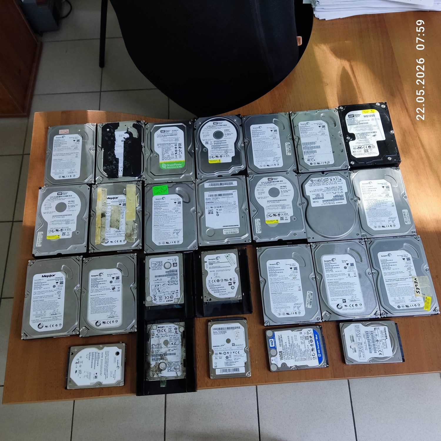 Лот №10 Накопители на жестких дисках объемом от 80 до 500 GB, регистрационный н…