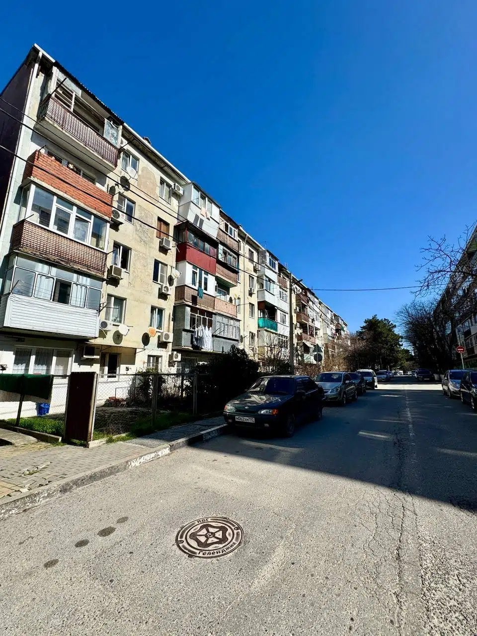 Д-к Администрация МО город-курорт Геленджик (Им-во д-ка не облаг.НДС). Жилое по…