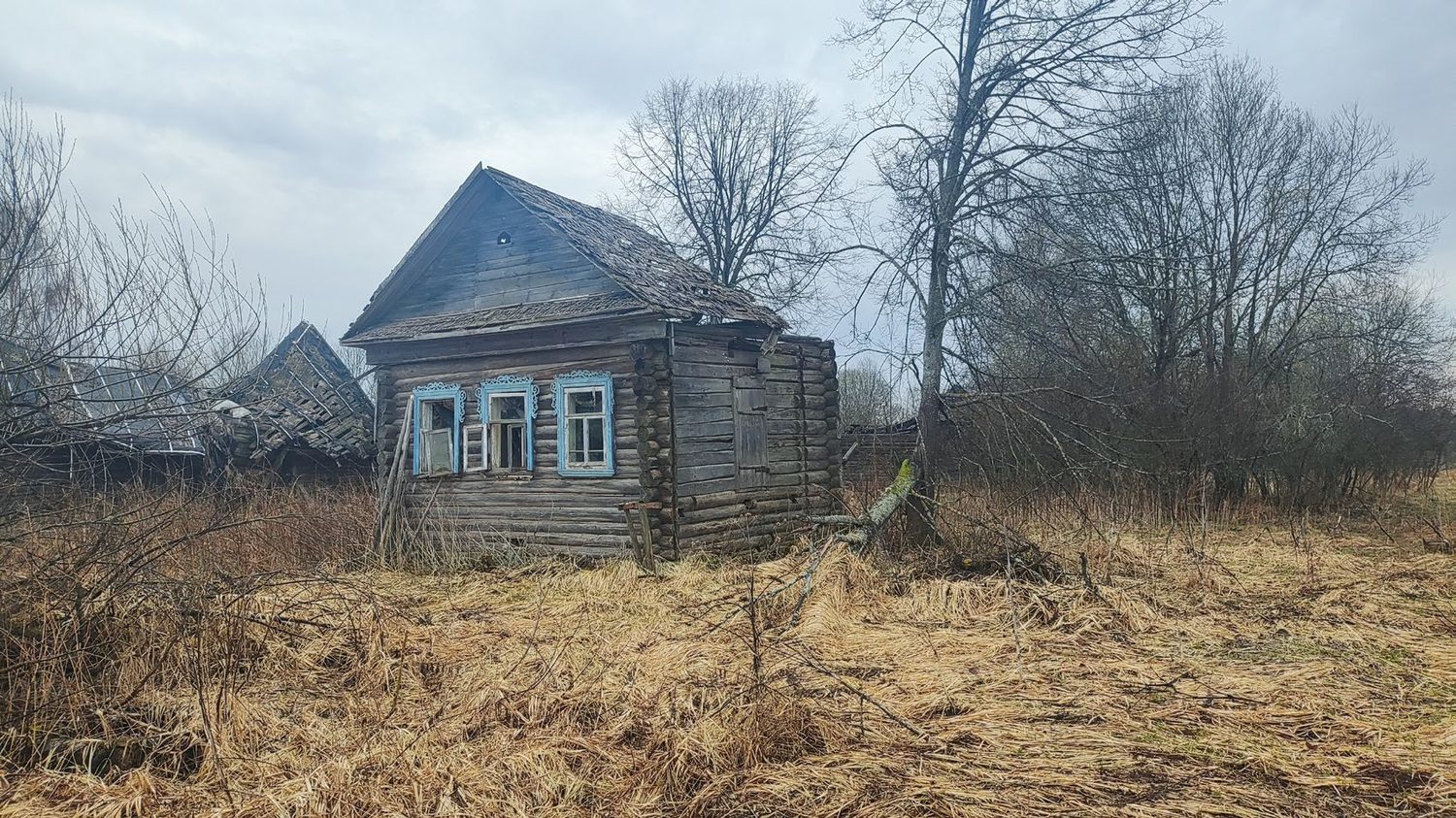Жилой дом, признанный непригодным для проживания, с кадастровым номером 69:10:1…