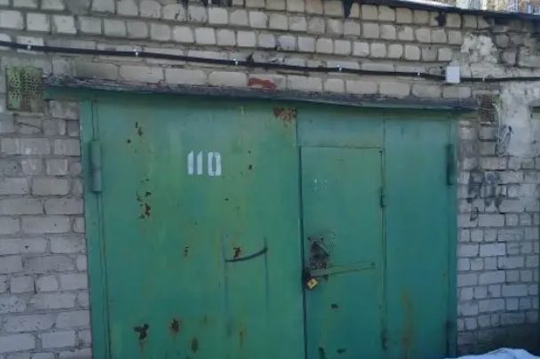 Лот № 9 (повторные торги). Нежилое помещение (гараж) площадью 21,7 кв. м, кадас…