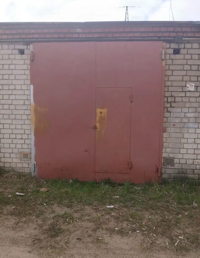 Лот № 11 (повторные торги). Нежилое помещение (гараж в кооперативе) площадью 39…