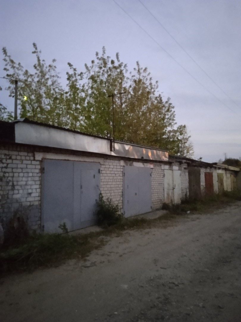 Нежилое помещение (гаражный бокс) площадью 19,9 кв.м, кадастровый номер 29:23:0…