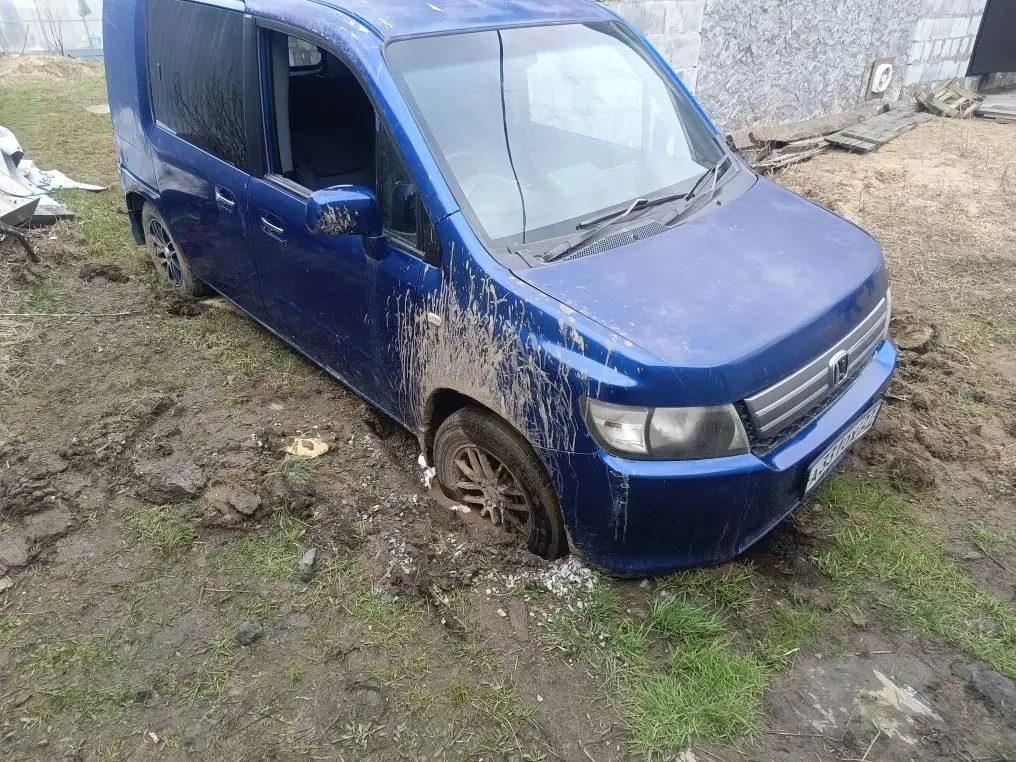 Автомобиль марки Honda Mobilio Spike, г/н А331ОХ27 ,2006 г.в., № кузова GK11207…