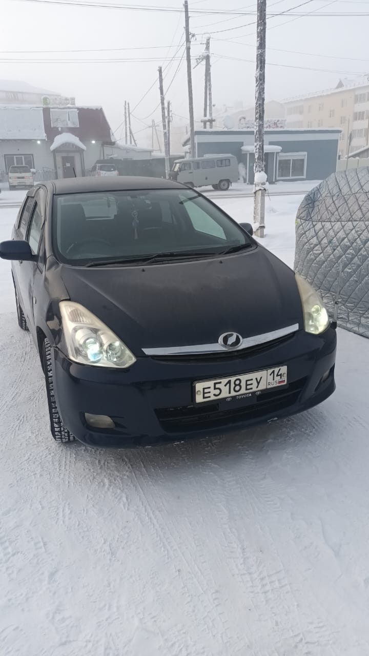 Toyota Wish, г/н Е518ЕУ14, синего цвета, № двигателя 3047815, 2007 г.в., № кузо…