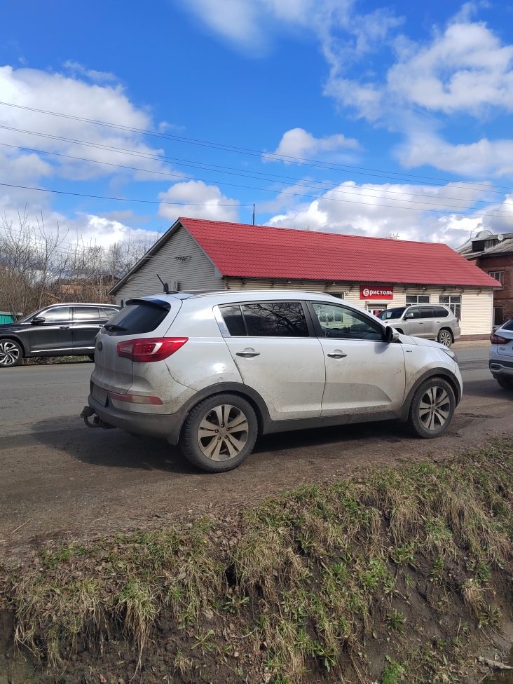 Легковой автомобиль универсал марки KIA, SLS, 2012 г.в., г/н А116СУ43, цвет: бе…