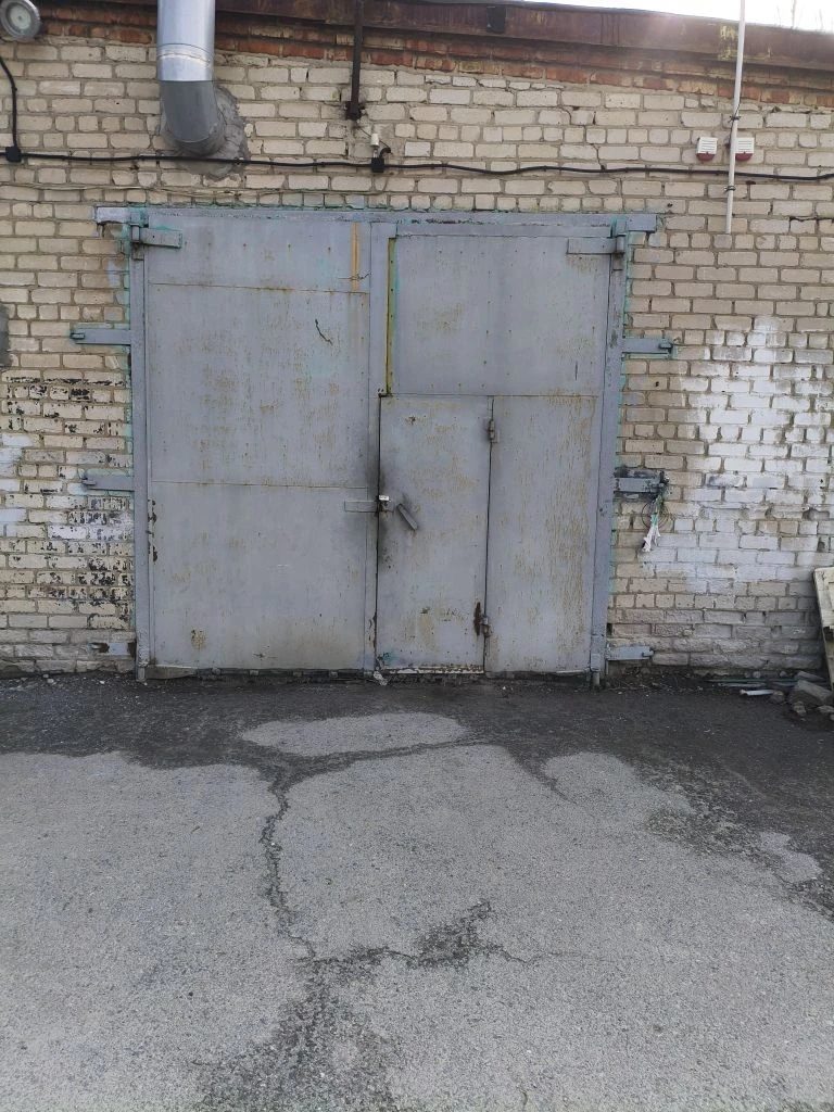 Находящиеся в федеральной собственности нежилые помещения, расположенные в здан…