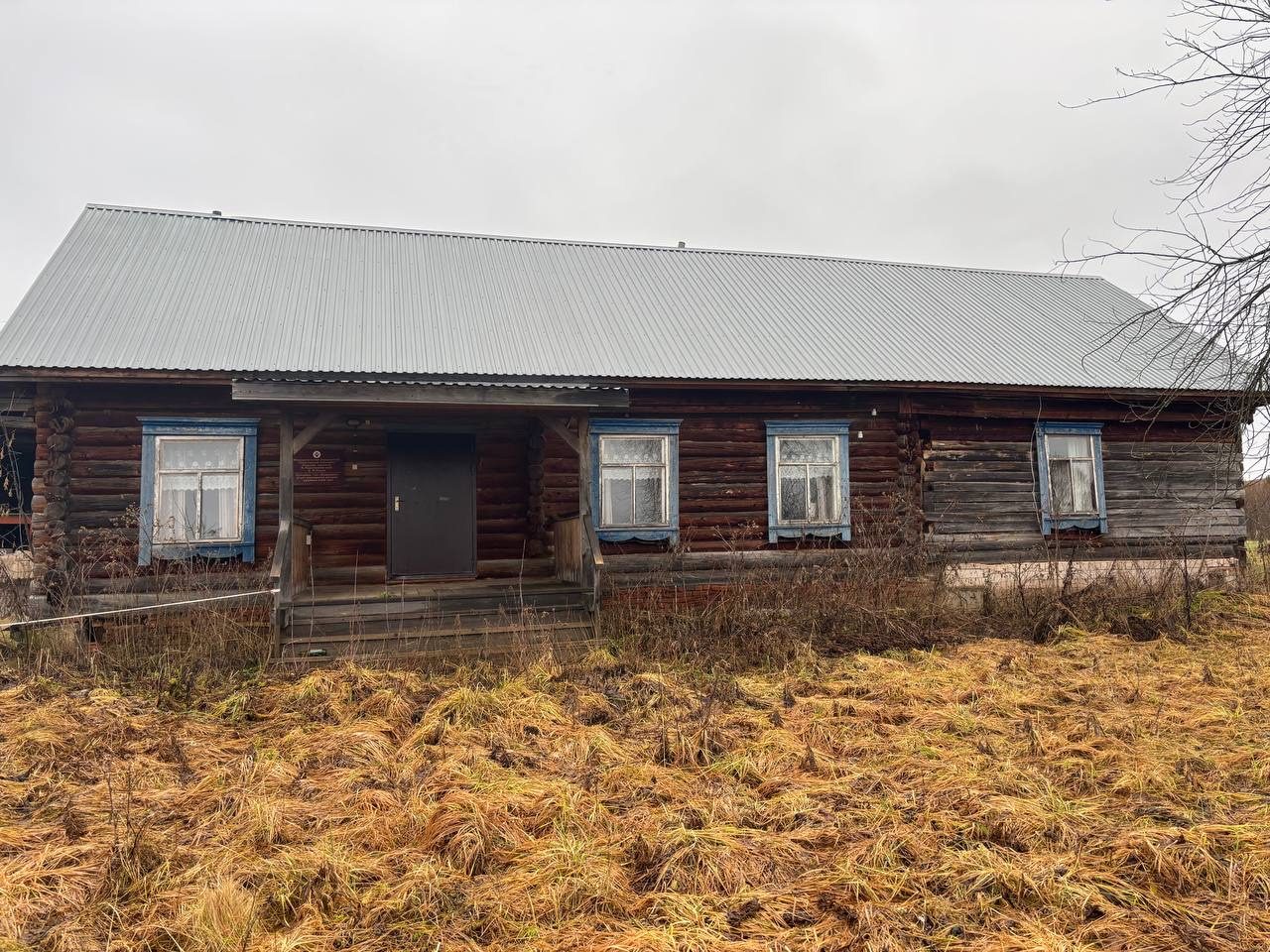 Нежилое здание, общая площадь 191,6 кв.м, с кадастровым номером 18:08:066001:435