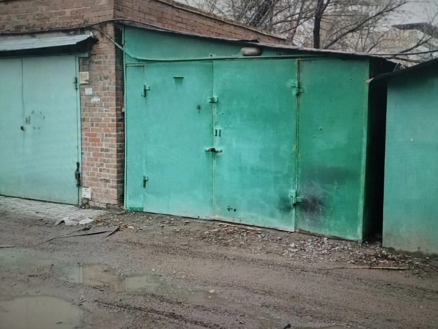 Нежилое здание, гараж площадью 20,7 кв.м., кадастровый № 61:44:0021908:445, дол…