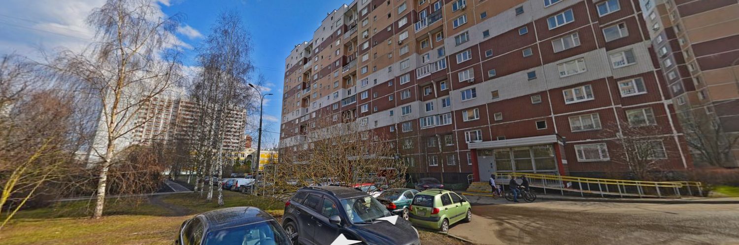 1/4 доли в праве собственности в квартире пл. 52,3 кв.м. по адресу: г.Москва, г…