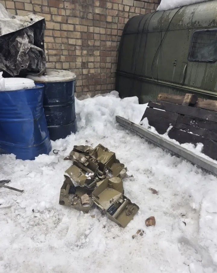 Высвобождаемое движимое военное имущество (лом черных металлов)