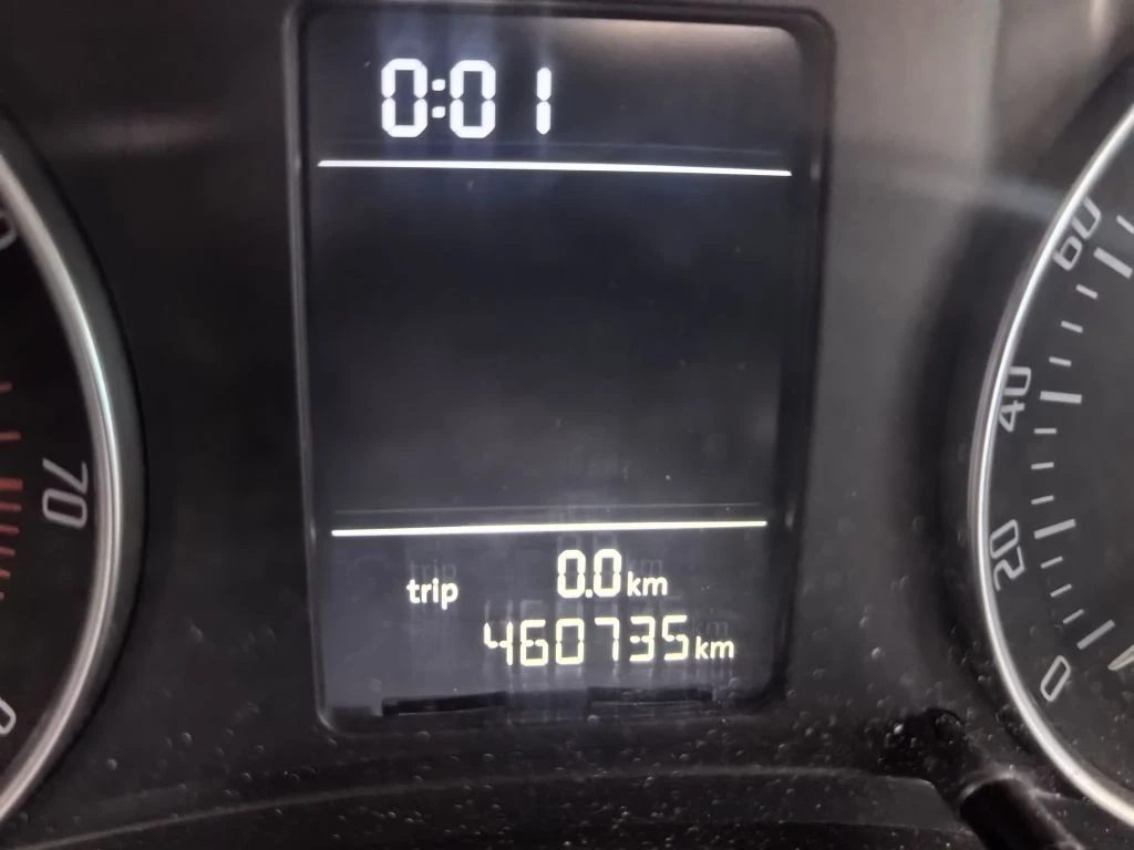 Автомобиль марки SKODA OCTAVIA 2011 года