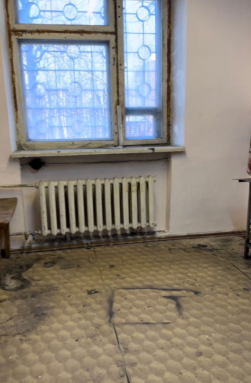 Лот №2 нежилое помещение № 22,3 этаж,общей площадью 10,2 кв.м