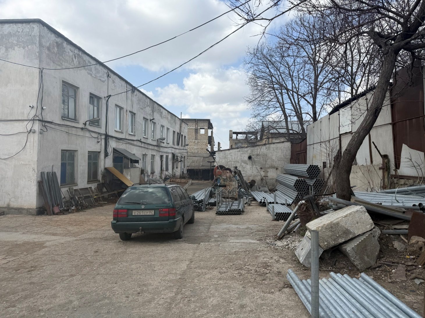 Объекты недвижимого имущества (нежилые здания), переданные в пользование по дог…