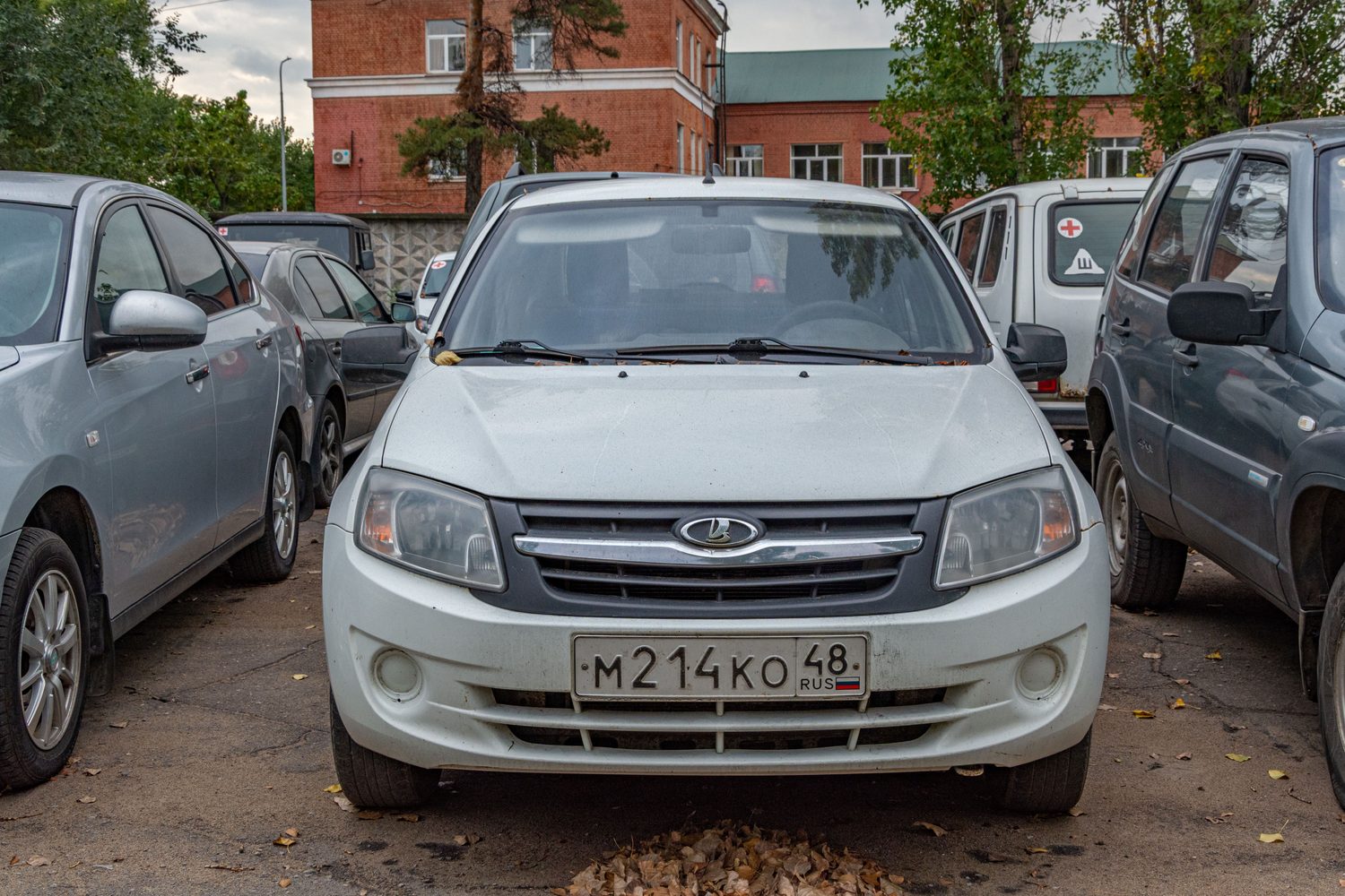 Автомобиль легковой, марка, модель ТС: LADA, 219010 LADA GRANTA, 2013 года выпу…